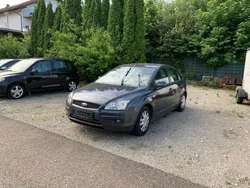 Grau Gebraucht 2008 Ford Focus Style Limousine | 849 € (Superpreis)