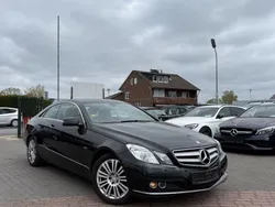 Schwarz Gebraucht 2011 Mercedes E220 Coupé | 10.250 € (Fairer Preis)