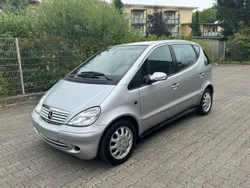 Silber Gebraucht 2003 Mercedes A160 Classic Van / Kleinbus | 4.999 €