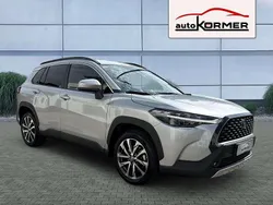 Shimmering silber metallic Gebraucht 2023 Toyota Corolla Cross Team SUV | 30.880 € (Fairer Preis)