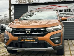 Orange Gebraucht 2021 Dacia Sandero Comfort Kleinwagen | 13.990 € (Fairer Preis)