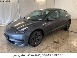 Schwarz Gebraucht 2022 Tesla Model 3 Limousine | 27.480 € (Guter Preis)