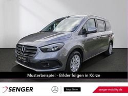 Grau Neu 2025 Mercedes 180 Progressive Limousine | 35.950 € (Teuer)