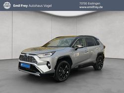 Lichtsilber metallic / dach sc Gebraucht 2020 Toyota RAV4 Hybrid Style SUV | 36.490 € (Etwas zu teuer)