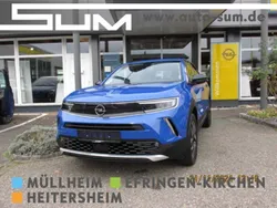 Blau (perl blau/voltaik blau) Gebraucht 2021 Opel Mokka Business Elegance SUV | 19.990 € (Teuer)