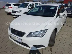 Weiß Gebraucht 2013 Seat Leon Style Limousine | 7.700 € (Fairer Preis)