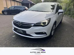 Weiß Gebraucht 2018 Opel Astra Innovation Kombi | 6.899 € (Guter Preis)