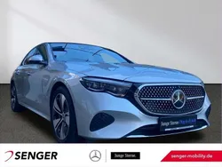 Silber Gebraucht 2024 Mercedes E300 Avantgarde Limousine | 55.970 € (Teuer)