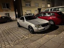 Silber Gebraucht 1998 Mercedes SLK230 Cabrio | 2.500 € (Guter Preis)