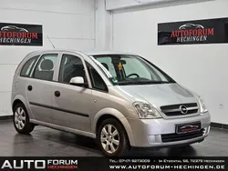 Silber Gebraucht 2004 Opel Meriva Essentia Van / Kleinbus | 1.990 € (Fairer Preis)