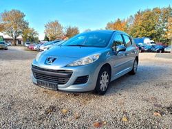 Lackierung inariblau/metallic Gebraucht 2010 Peugeot 207 Tendance Kombi | 1.480 € (Fairer Preis)