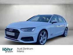 Gletscherweiß metallic Gebraucht 2024 Audi A4 Ambiente Kombi | 52.980 €