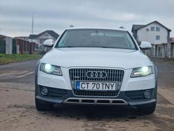 Weiß Gebraucht 2011 Audi A4 Allroad Kombi | 8.500 €