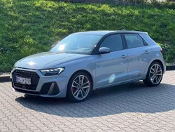 Grau Gebraucht 2023 Audi A1 S-Line Kleinwagen | 31.000 € (Fairer Preis)