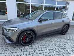 Grau Gebraucht 2021 Mercedes GLA45 AMG AMG SUV | 44.999 € (Superpreis)