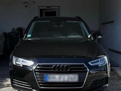 Schwarz Gebraucht 2019 Audi A4 Kombi | 18.000 € (Fairer Preis)