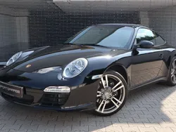 Tiefschwarz Gebraucht 2011 Porsche 911 Carrera Black Edition Coupé | 76.300 €