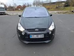 Schwarz Gebraucht 2011 Ford S-MAX Titanium Van / Kleinbus | 5.500 € (Guter Preis)