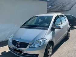 Grau Gebraucht 2008 Mercedes A170 Limousine | 2.450 € (Fairer Preis)