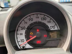 Weiß Gebraucht 2008 Peugeot 107 Kleinwagen | 1.200 € (Fairer Preis)