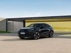 Schwarz (mythosschwarz metallic) Neu 2025 Audi Q6 Sportback e-tron Comfort SUV | 80.932 € (Guter Preis)