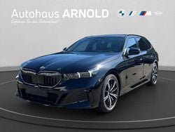 Black sapphire Gebraucht 2025 BMW 540 M Sport Kombi | 72.000 € (Guter Preis)