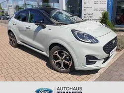 Grau Gebraucht 2024 Ford Puma Gen-E ST-Line SUV | 22.970 €