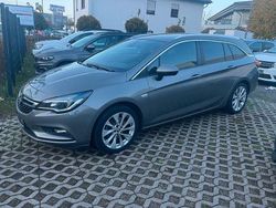 Grau Gebraucht 2017 Opel Astra Business Kombi | 7.499 € (Etwas zu teuer)