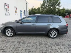 Grau Gebraucht 2019 VW Golf VII Comfortline Kombi | 11.900 € (Guter Preis)