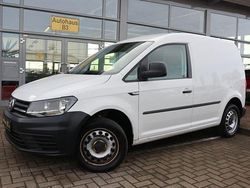 Weiß Gebraucht 2018 VW Caddy Van / Kleinbus | 10.890 € (Guter Preis)