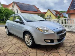 Blau Gebraucht 2009 Fiat Bravo Kleinwagen | 4.900 € (Guter Preis)