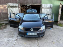 Schwarz Gebraucht 2006 VW Golf Plus Cross Van / Kleinbus | 3.239 €