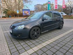 Schwarz Gebraucht 2006 VW Golf Limousine | 2.000 € (Superpreis)