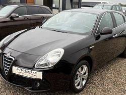 Schwarz Gebraucht 2014 Alfa Romeo Giulietta Turismo Kleinwagen | 6.990 € (Fairer Preis)