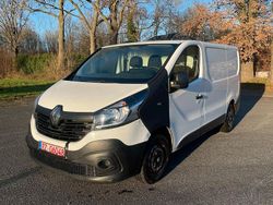 Weiß Gebraucht 2016 Renault Trafic Van / Kleinbus | 4.500 € (Superpreis)