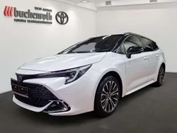 Platinumweiß perleffekt, dach Neu 2024 Toyota Corolla Sport Kombi | 32.790 € (Etwas zu teuer)