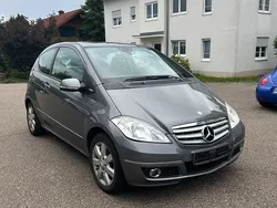 Grau Gebraucht 2008 Mercedes A150 Avantgarde Limousine | 1.950 € (Superpreis)