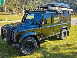 Schwarz Gebraucht 2011 Land Rover Defender SUV | 48.000 €
