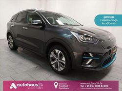 Grau Gebraucht 2021 Kia e-Niro Spirit SUV | 23.470 € (Fairer Preis)