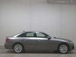 Grau Gebraucht 2022 Audi A4 Basis Limousine | 21.480 € (Guter Preis)
