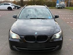 Schwarz Gebraucht 2009 BMW 327 Kombi | 2.550 €