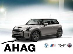 Moonwalk grey metallic Gebraucht 2022 Mini Cooper SE Essential Kleinwagen | 17.740 € (Guter Preis)