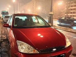 Rot Gebraucht 2003 Ford Focus Ambiente Kombi | 500 € (Guter Preis)
