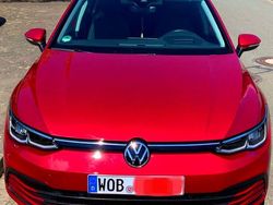 Rot Gebraucht 2020 VW Golf VIII Life Kombi | 15.700 € (Fairer Preis)