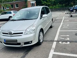 Silber Gebraucht 2007 Toyota Corolla Verso Van / Kleinbus | 6.500 € (Fairer Preis)