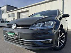 Grau Gebraucht 2020 VW Golf VII Comfortline Kombi | 20.860 € (Fairer Preis)