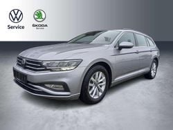 Silber Gebraucht 2023 VW Passat Business Kombi | 27.770 € (Guter Preis)