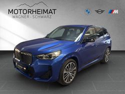 Blau Gebraucht 2023 BMW iX1 M Sport SUV | 42.980 € (Fairer Preis)