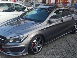 Grau Gebraucht 2015 Mercedes CLA250 Shooting Brake Kombi | 22.250 € (Etwas zu teuer)