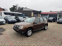 Braun Gebraucht 2016 Dacia Duster Lauréate SUV | 8.490 € (Fairer Preis)